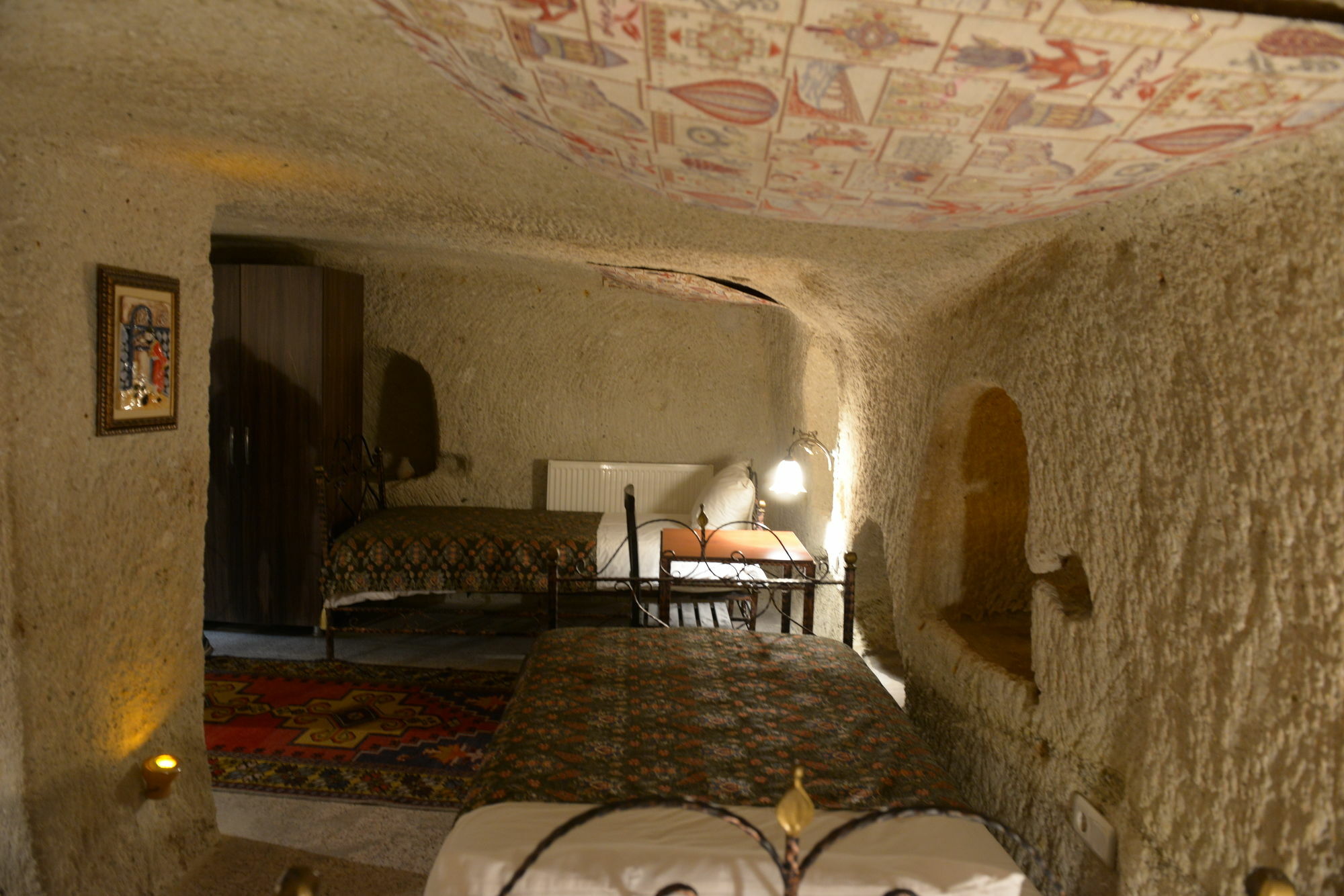 Caravanserai Cave Hotel Göreme Exterior photo